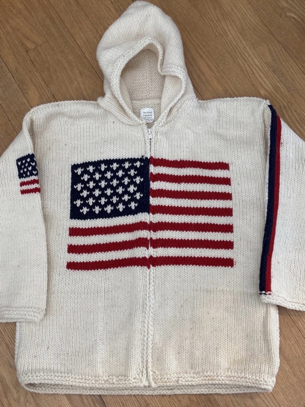 Equador Hand Knit Patriotic AMERICAN FLAG 100% Wool Sweater Size S